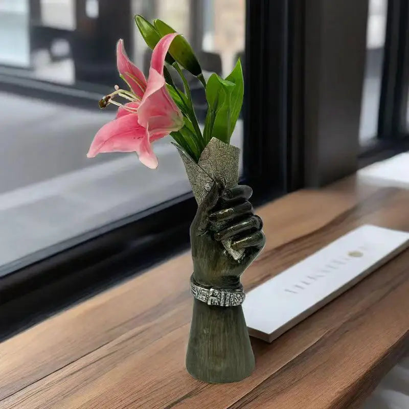 Arm Body Flower Vase Human Body Resin Aesthetic Decorative Vase Insertion Arm Body Ornament Home Decoration