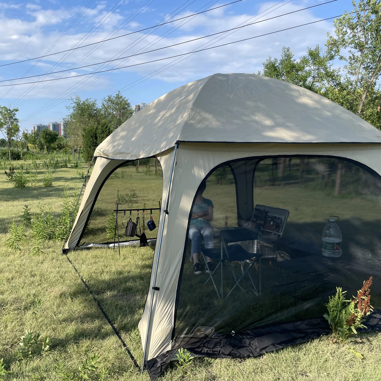Luxury Dome Tent for Family, 6 Person Glamping Tent, Big Dome Temt with 4 Doors, Rainfly Included, Garden Tent