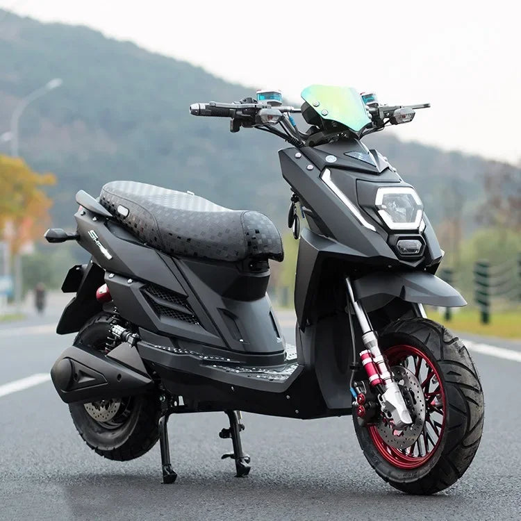 New pedal electric scooter for export, 72V electric motorcycle, adult takeaway, high-speed electric motorcycle