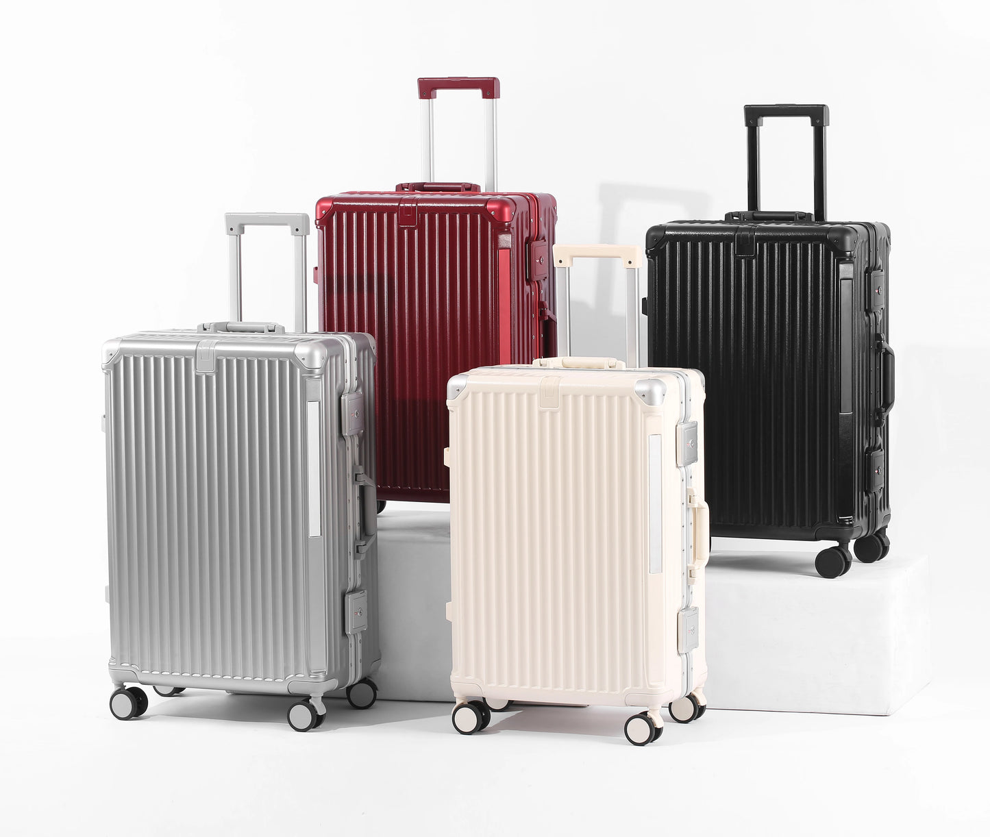 Ultralight luggage with cup holder, travel case with USB charging port, TSA lock for travel and business trip